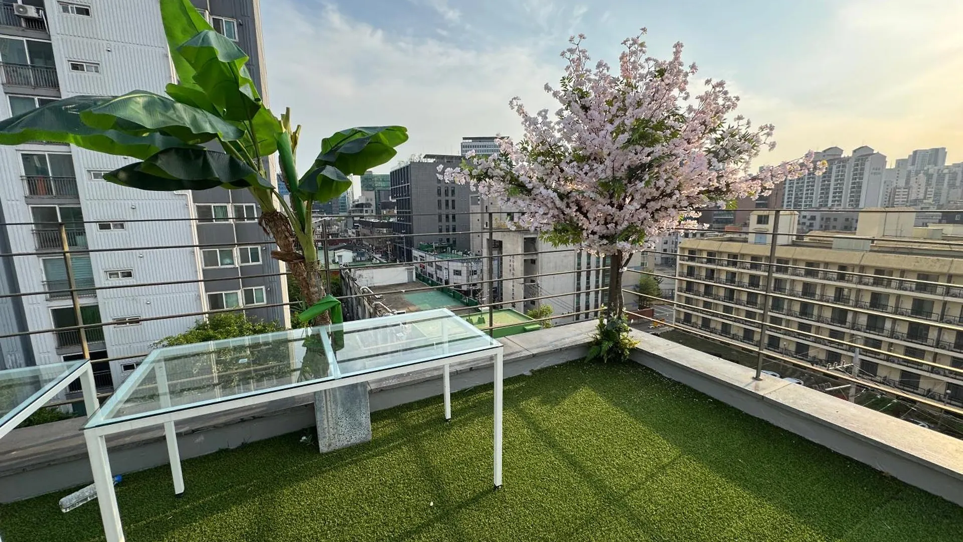 شقة 501, Seongsu Station Jungnangcheon Cherry Blossom Road Han River Airport Bus سيول